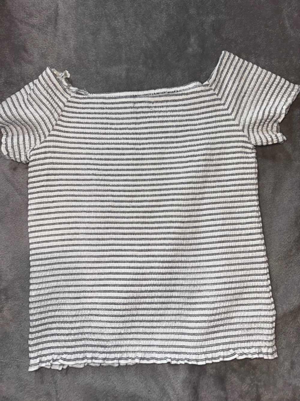 art class Striped Off-Shoulder Crop Top - White/Black